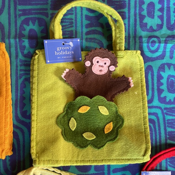 Zoo Animal Felt Gift Bags with Finger Puppets 5 Brand New Bags 1 Price,Children - Picture 6 of 15